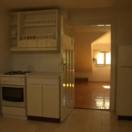 Mares Apartment *