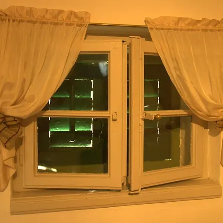 Mares Apartment *